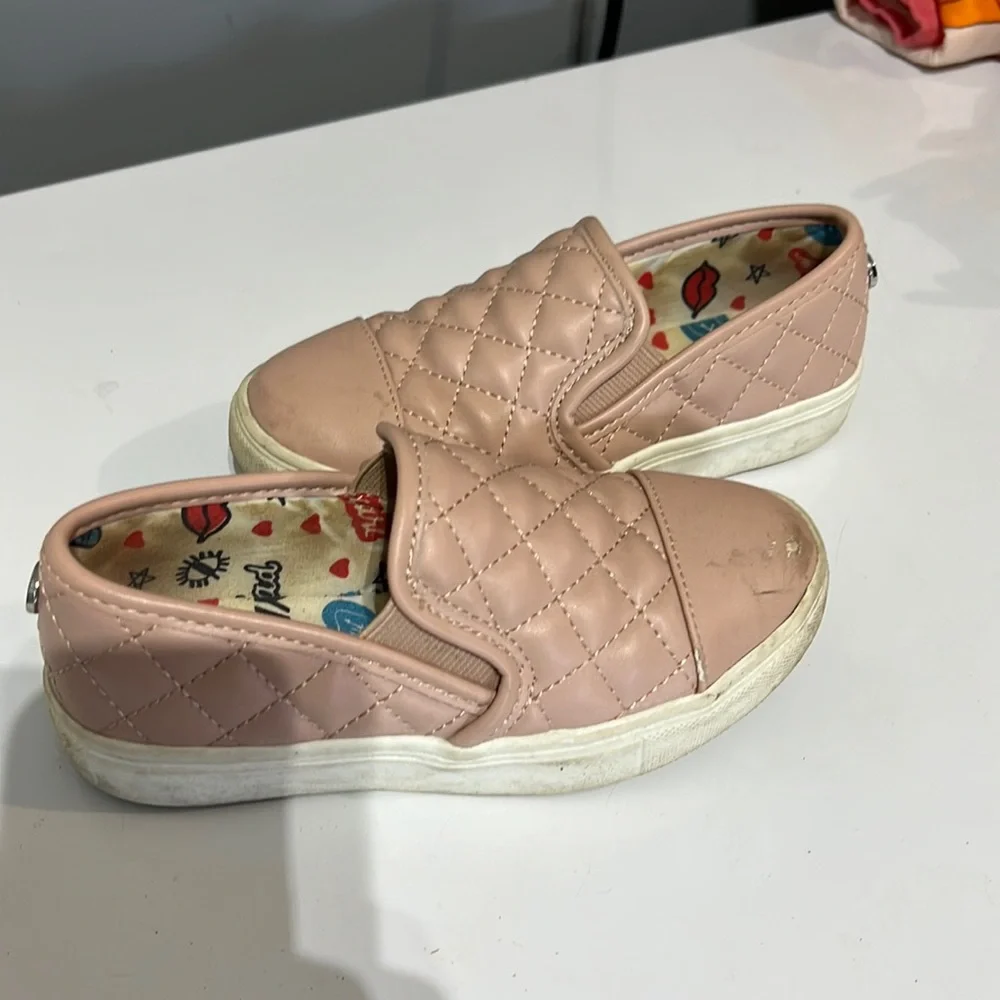 Girls Steve Madden slip ons